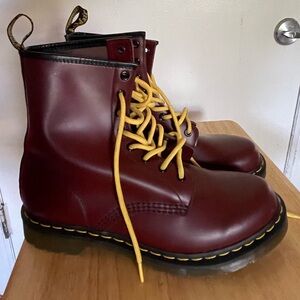 Doc Martens Red, Smooth Leather, 1460. Never worn!
